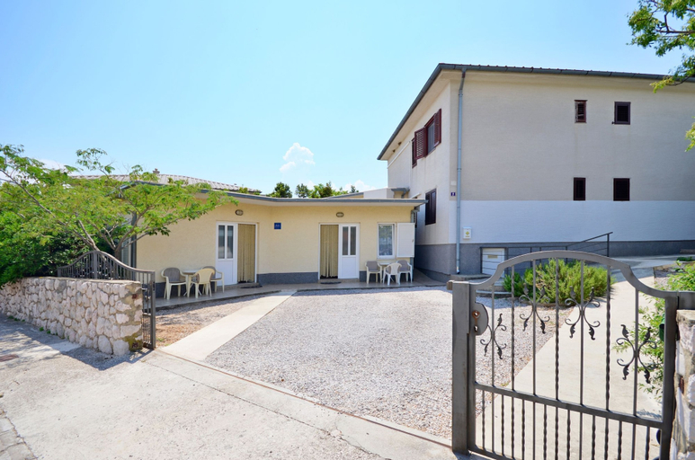 Exterior & Views 2, Apartments Branimir, Novi Vinodolski