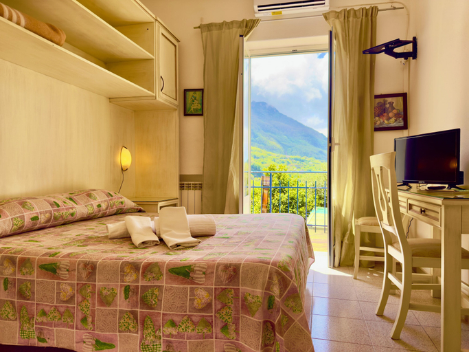 Bedroom 3, Hotel Villa Fiorentina, Napoli