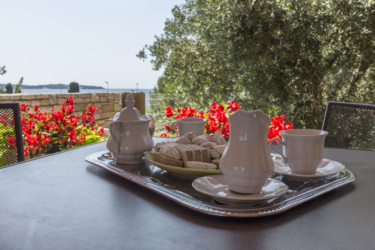 Food & Drinks, Apartments Petra Near Beach, Pula