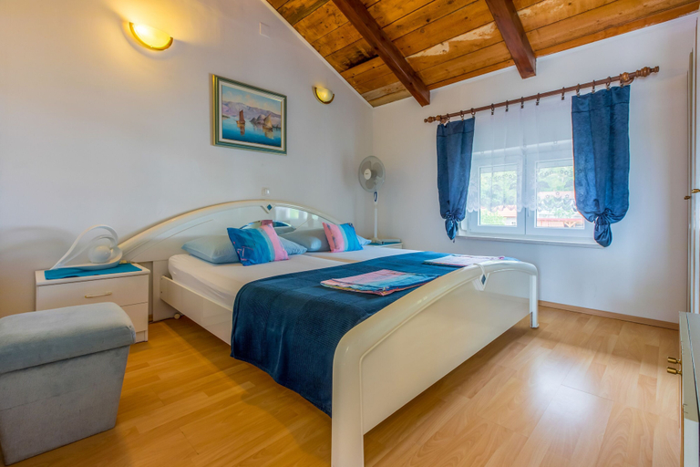 Bedroom 1, Apartments Ledy, Novi Vinodolski