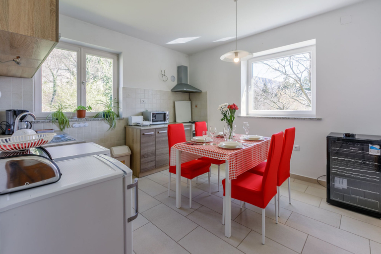 Others 5, Apartment Nika, Vinodolska