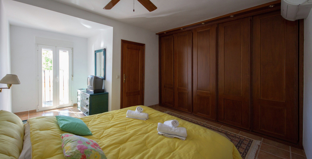Room 3, Charming Holiday Home Near Seabeach in La Cala de Mijas With Private Terrace, Málaga