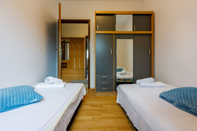 Bedroom 2, Apartments Anita, Novi Vinodolski