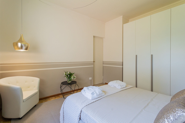 Bedroom 5, Sala Comacina Villas by Rent all Como, Como