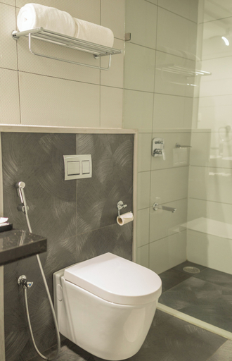 Bathroom 3, Regency Palani by GRT Hotels, Dindigul