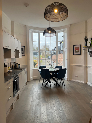 Private kitchen, Spacious 2B Flat In Clement House, Hertfordshire
