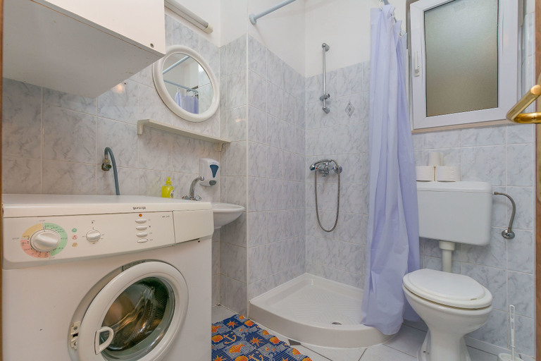 Bathroom 4, Apartments Mate, Omiš
