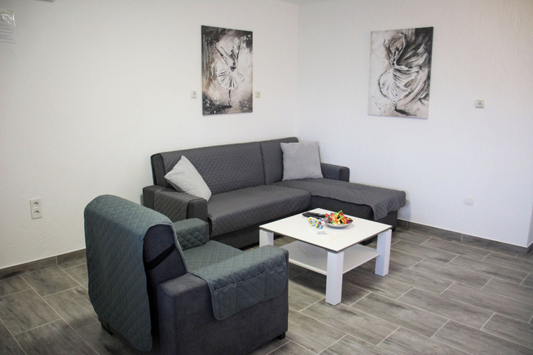 Others 2, Apartment Matija, Senj