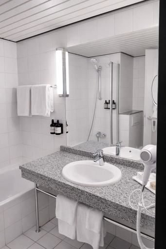 Bathroom 4, Hotel Dresden Neustadt, Dresden