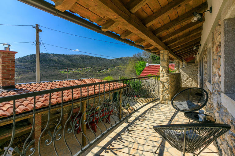 Balcony 5, Villa Romantic, Vinodolska