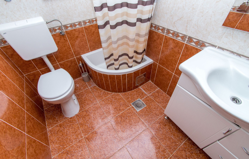 Bathroom 4, Apartments Iva, Trogir