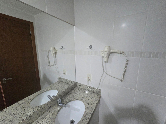 Bathroom 5, Aptos Rio Quente - ótima área de lazer, Rio Quente