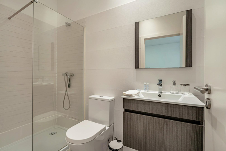 Room 4, Nomad s Lux - 1bed Avenida Prime Bonfim, Porto