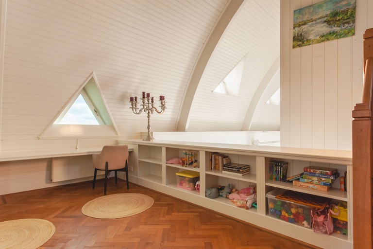 Room 3, Luxe Villa With Pool and Sauna in Spijkerboor, Wormerland