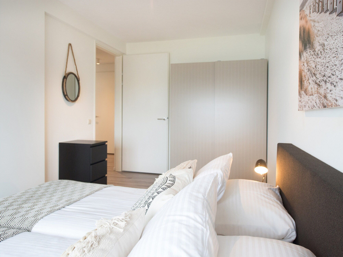 Bedroom 5, Apartment in The Hague Near the Beach, The Hague