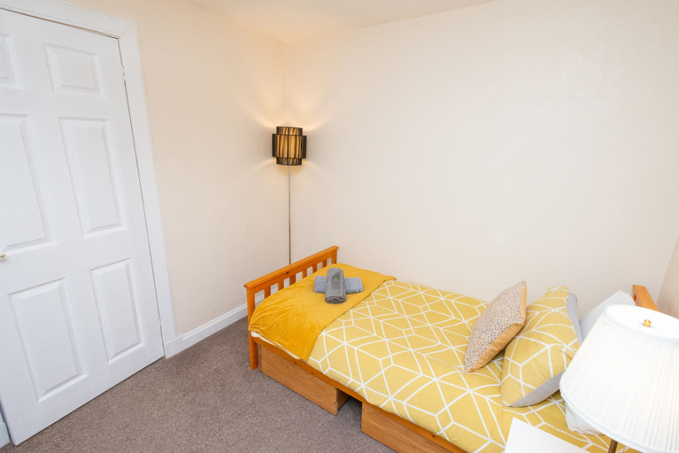 Room 2, Aberdeen Nest, Aberdeen