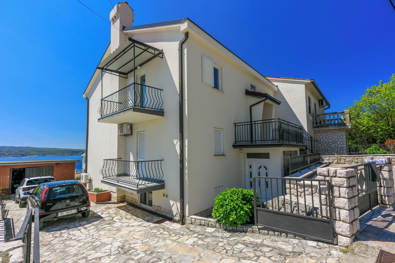 Exterior & Views 2, Apartment Mira, Crikvenica