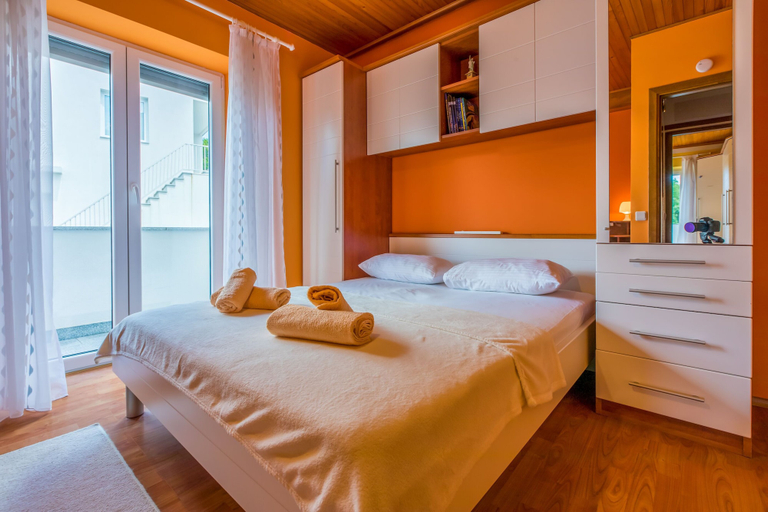 Room 5, Apartments Dolloree, Crikvenica