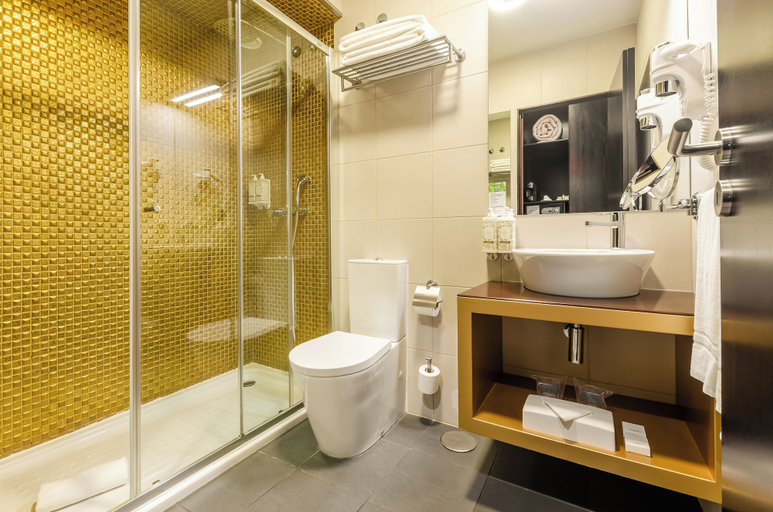Bathroom 4, Behotelisboa, Lisbon