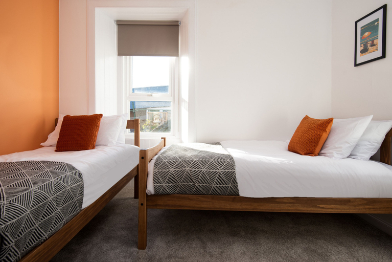 Room 5, T&J House In Eyemouth: Cozy Coastal Retreat, Scottish Borders