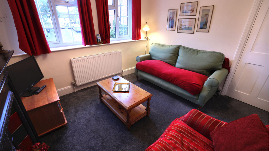Living room 2, Charming 2Br Edwardian House In Market Town, Somerset