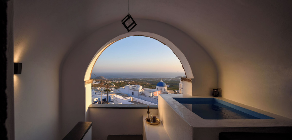 Interior 5, Domus Pyrgos, South Aegean
