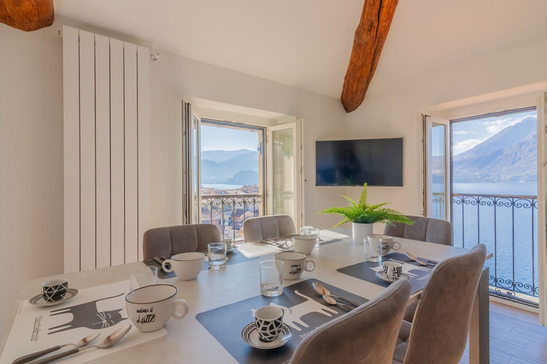 Room 4, Above the Lake in Varenna, Lecco