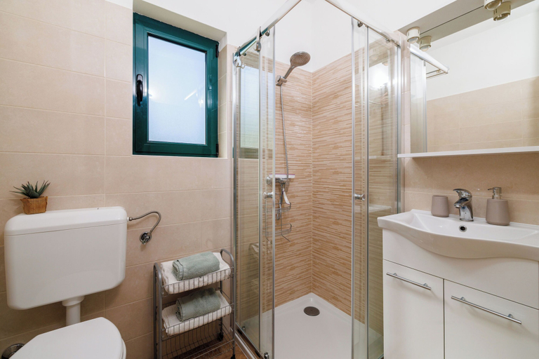 Bathroom 3, Apartments Near the sea Barbat, Lopar/Supetarska Draga