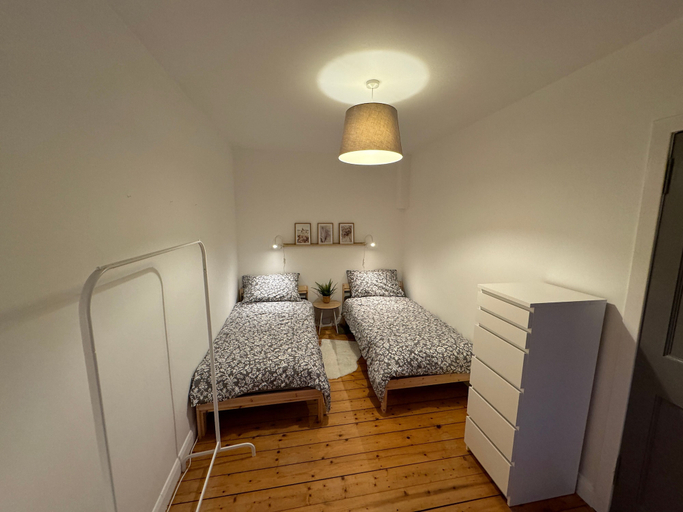 Room 2, Stirling Haven: Charming 3B Apt In City Centre, Stirling