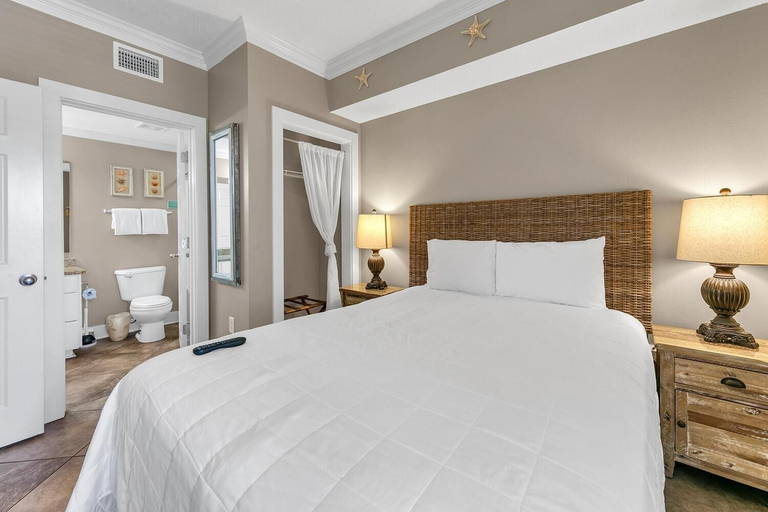 Bedroom 3, Majestic Beach Towers 2-1005, Bay