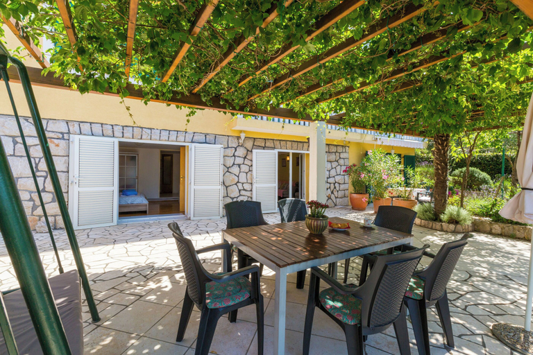 Others 2, Apartments Neno, Crikvenica