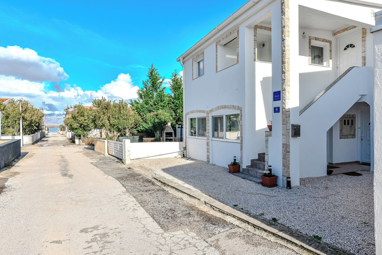 Exterior & Views, Apartments Ladika, Vir