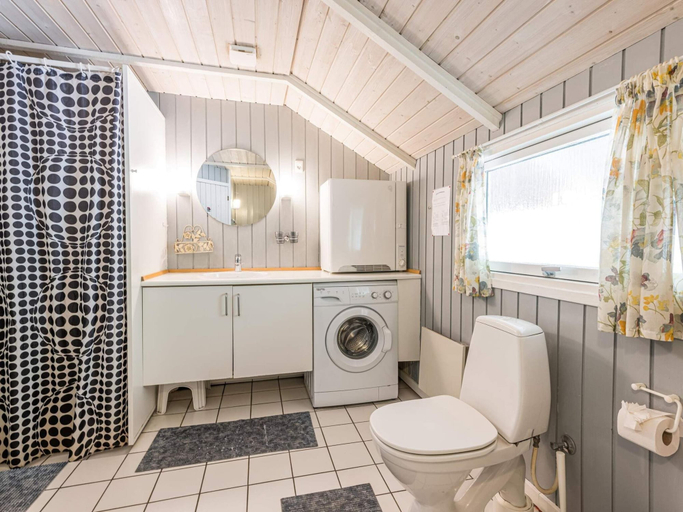 Bathroom 3, 4 Star Holiday Home in Norre Nebel, Varde