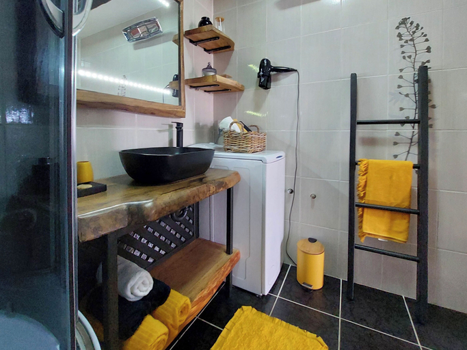 Bathroom 5, House Lana, Crikvenica