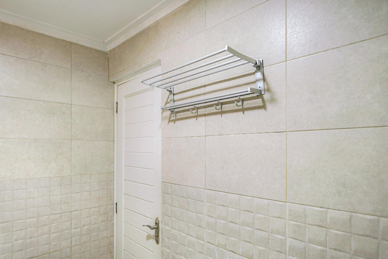 Bathroom 4, RedDoorz Plus near Lembang Park & Zoo, Bandung