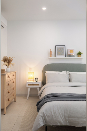Room 5, Modern & Central 2 BR Ensuite Retreat