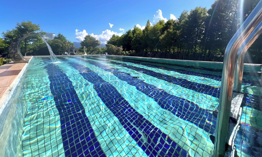 Pool 5, dream castle, Yilan
