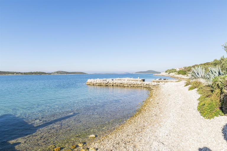Beach 5, House Hacienda Stoerman, Tkon