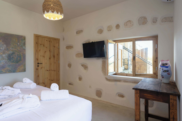 Room 5, Aerida Guesthouse Of Stone - Maria Cozy Suite, Crete