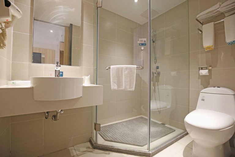 Bathroom 5, City Comfort Inn Chengdu Longquanyi District Beijing Road, Chengdu