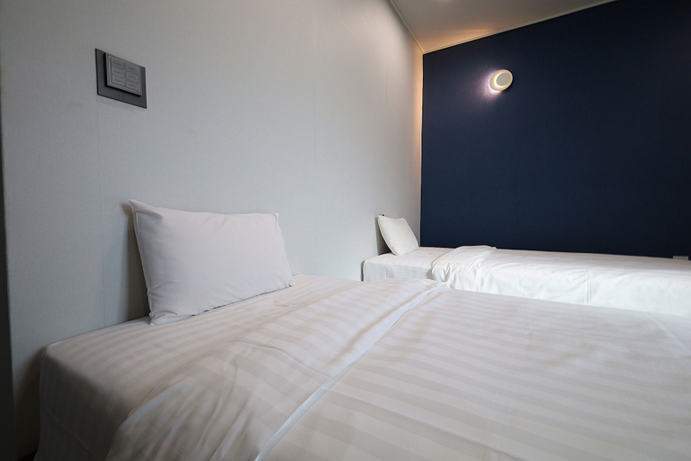 Bedroom 3, Fresia Tourist Hotel, Ganghwa
