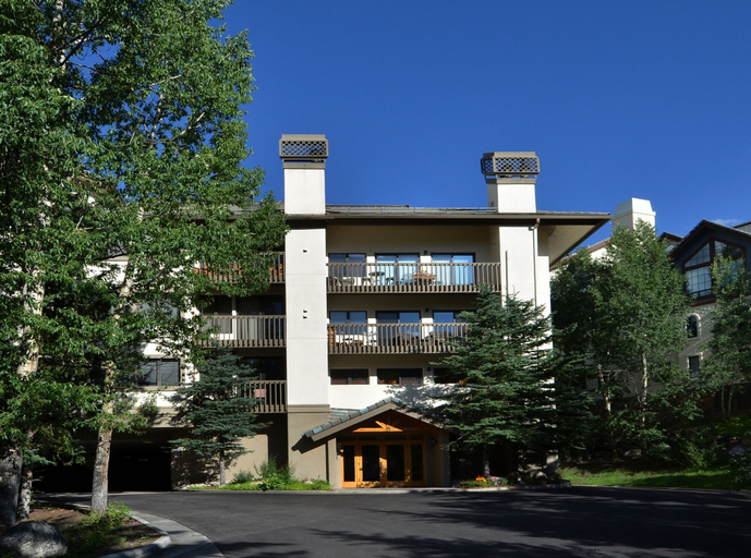 Exterior 2, Beaver Creek Resort CO - Townsend Place Vacation Rentals, Eagle