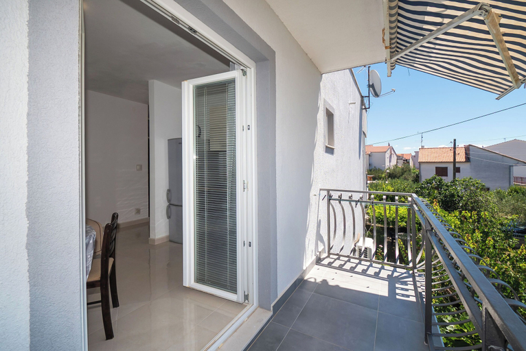Others 5, Apartments Violett, Vodice