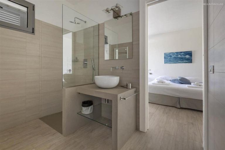 Room 5, 661 Villa con Piscina e Vista Panoramica a Ostuni, Brindisi