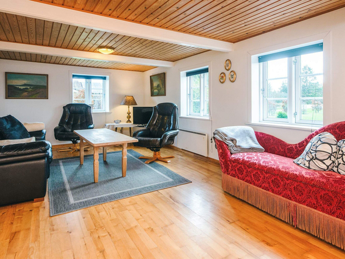 Others 5, 5 Person Holiday Home in Romo, Tønder