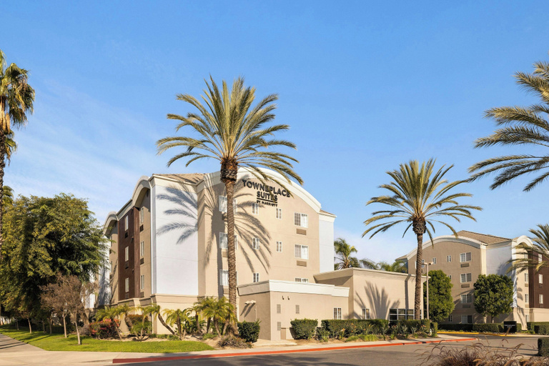 Exterior & Views 2, TownePlace Suites By Marriott Anaheim Maingate Near Angel Stadium, Orange