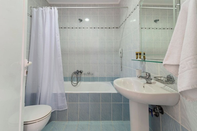 Bathroom 4, Stella Hotel, South Aegean
