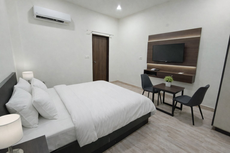 Room 4, Bodhi Residency, Gautam Buddha Nagar