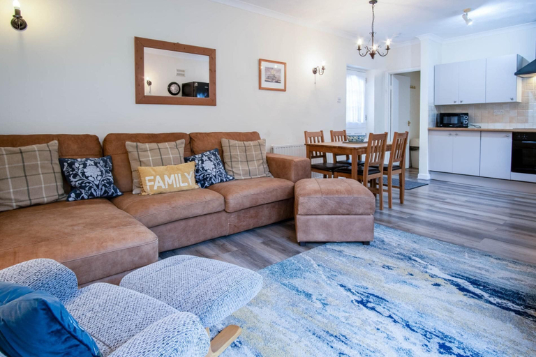 Primary image, Garden Cottage - 2 Bedroom Cottage - Penally, Pembrokeshire