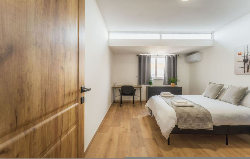 Room 4, Gozo Penthouse With Terrace BBQ Private Roof